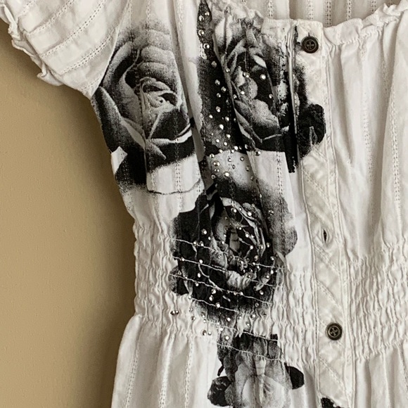 Dolled up small blouse floral black and white - Picture 3 of 5